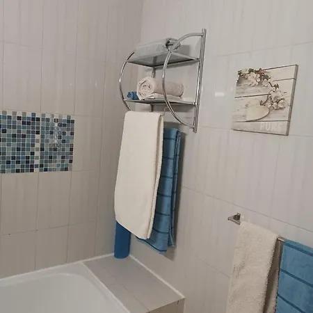 Apartment Encosta Do Vau