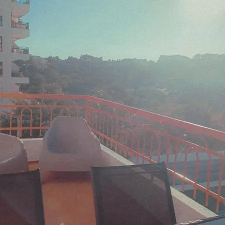 Encosta Do Vau Apartment *